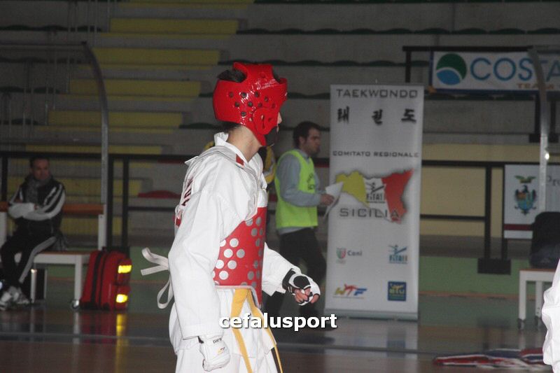 120212 Teakwondo 002_tn.jpg